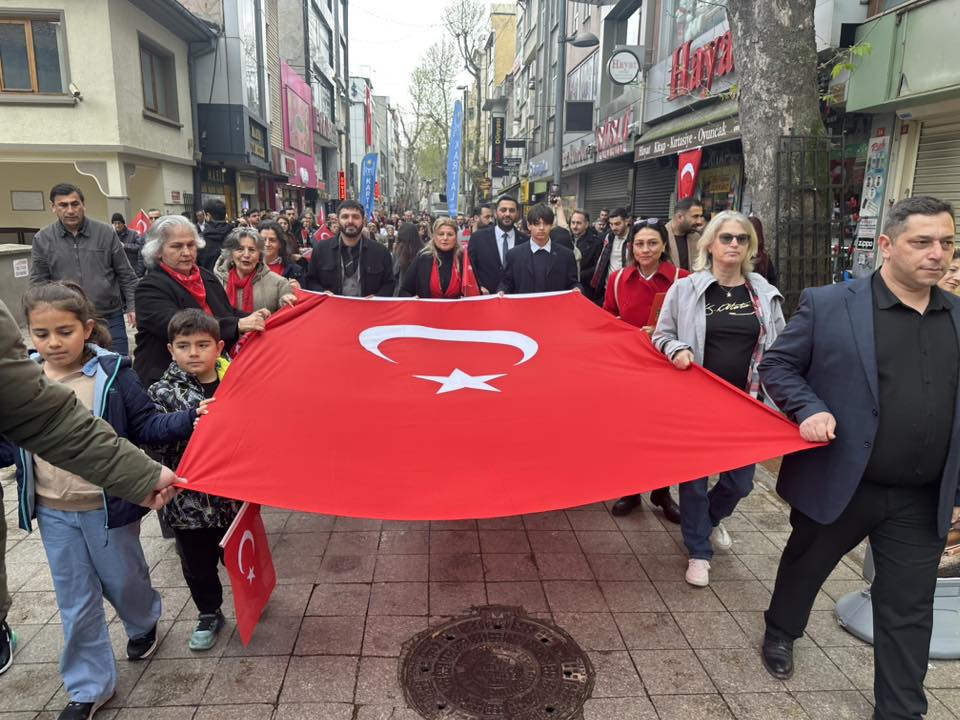 CHP’DEN SAYGI YÜRÜYÜŞÜ